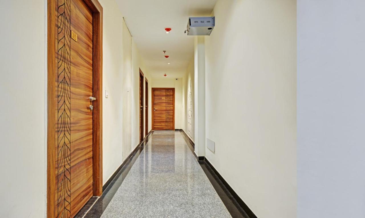 Tripli Hotels Le Shelton Ουνταϊπούρ Εξωτερικό φωτογραφία