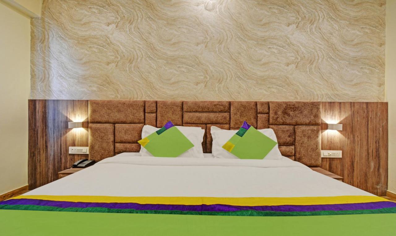 Tripli Hotels Le Shelton Ουνταϊπούρ Εξωτερικό φωτογραφία